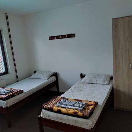 Mico Np Guest House Novi Pazar Bagian luar foto