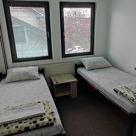 Mico Np Guest House Novi Pazar Bagian luar foto