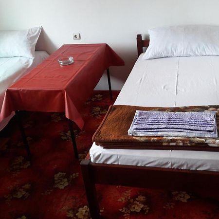 Mico Np Guest House Novi Pazar Bagian luar foto