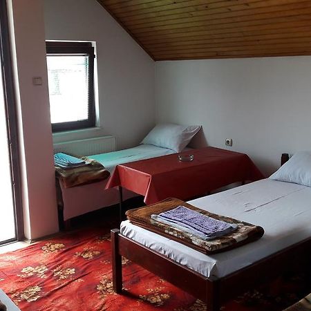 Mico Np Guest House Novi Pazar Bagian luar foto