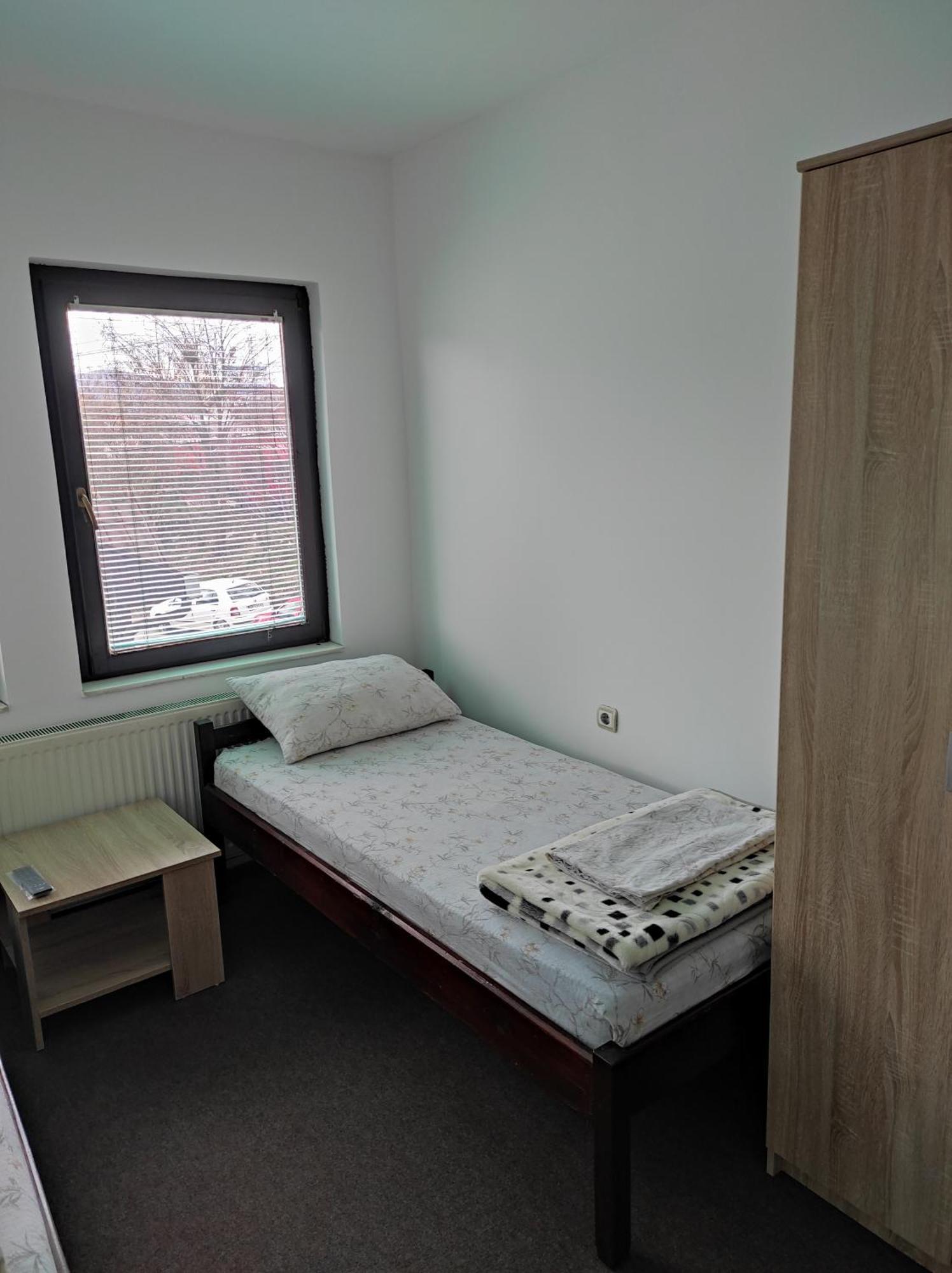 Mico Np Guest House Novi Pazar Bagian luar foto